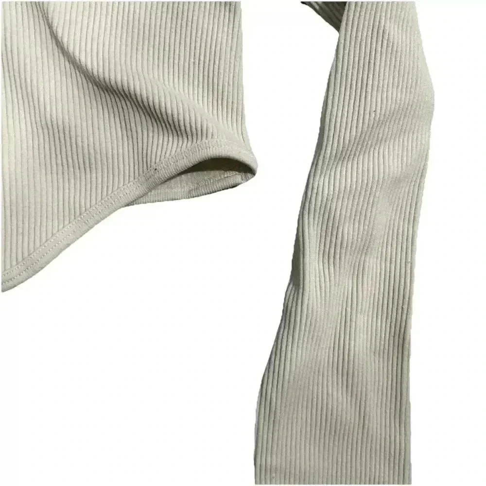 Women’s Zara Cream White Ribbed Long Sleeve Crop Top Size XS - Picture 2 of 3